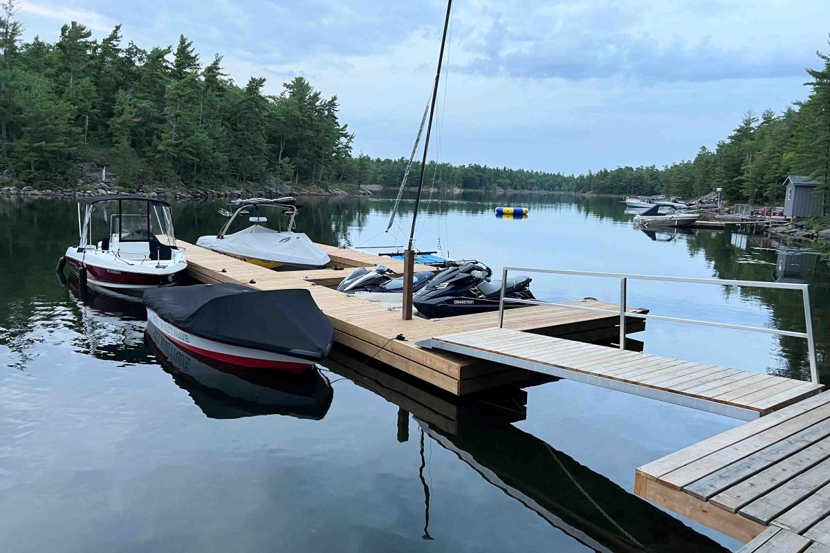 Dock builders in Georgian Bay and Muskoka